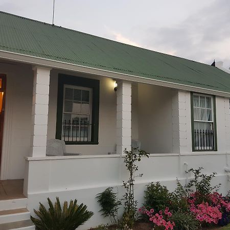 Uniondale Manor Guesthouse Buitenkant foto