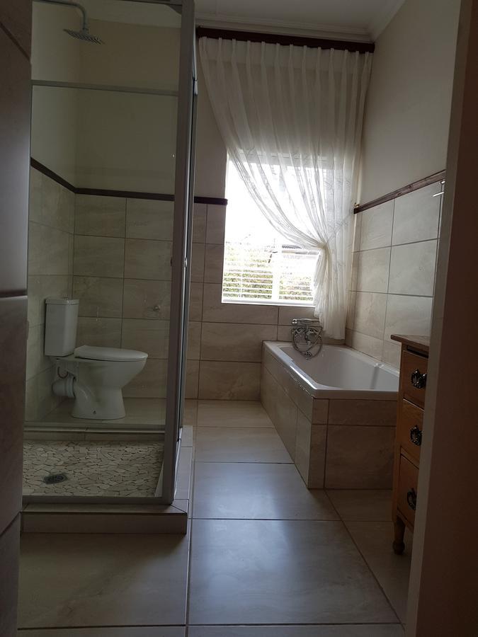 Uniondale Manor Guesthouse Buitenkant foto